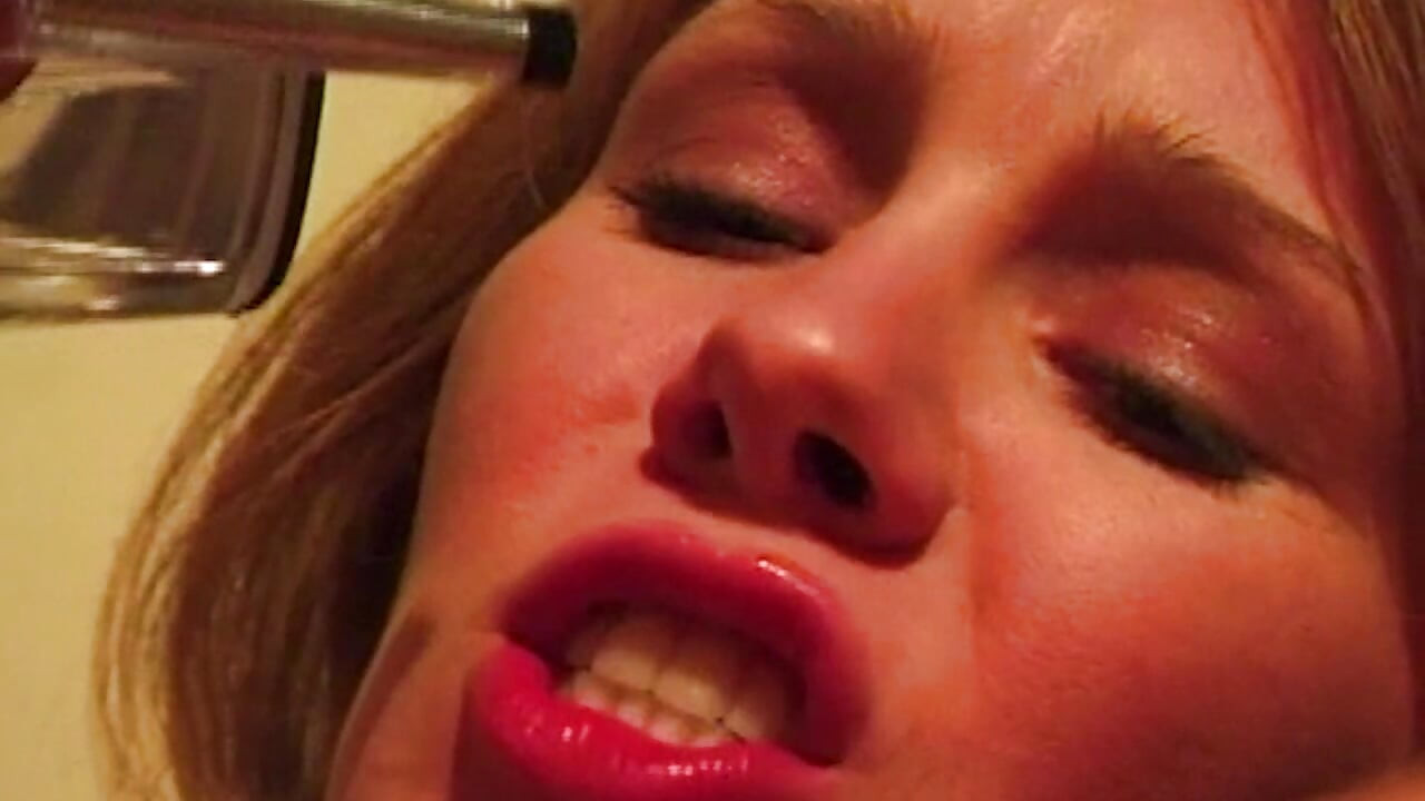 Verlangen explodiert wenn alle Sicherungen durchbrennen in