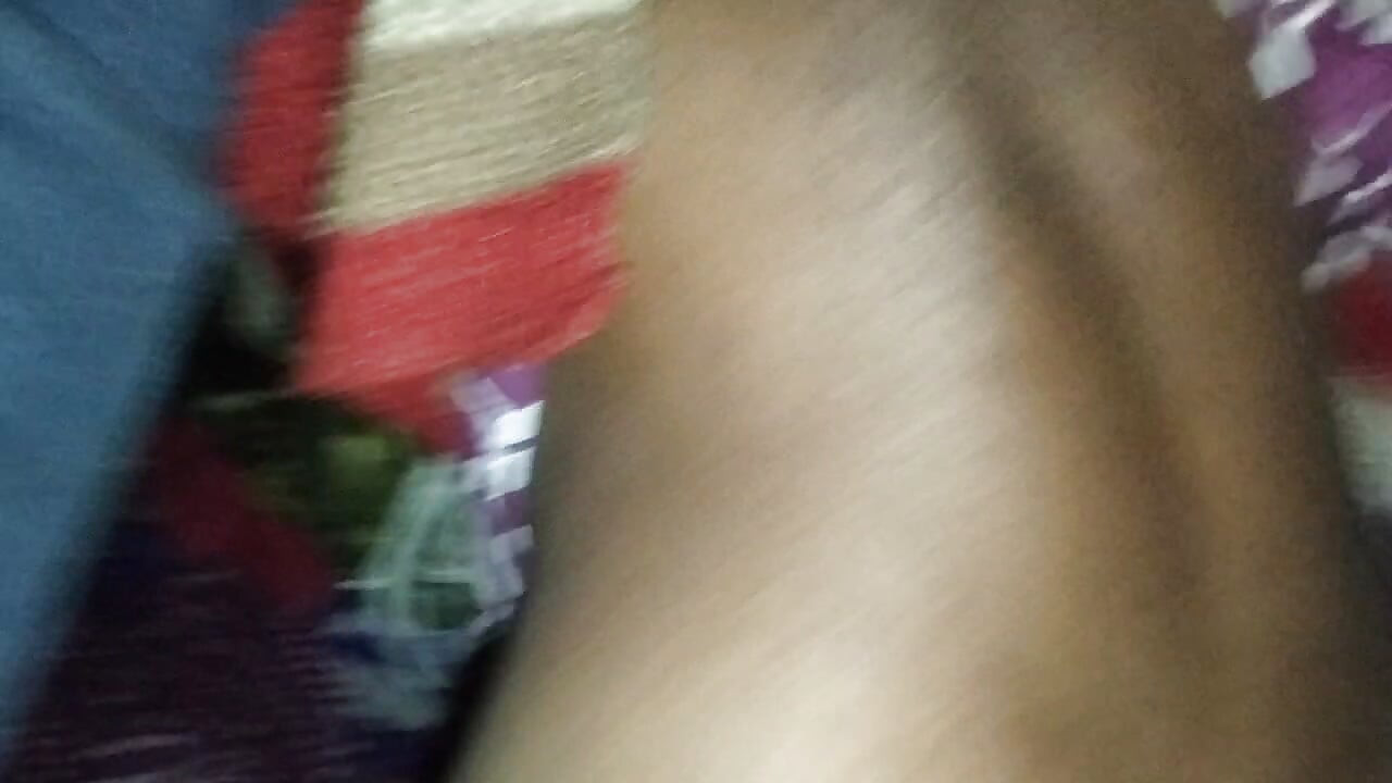 Desi bhabhi ngentot keras di tahun baru 2026