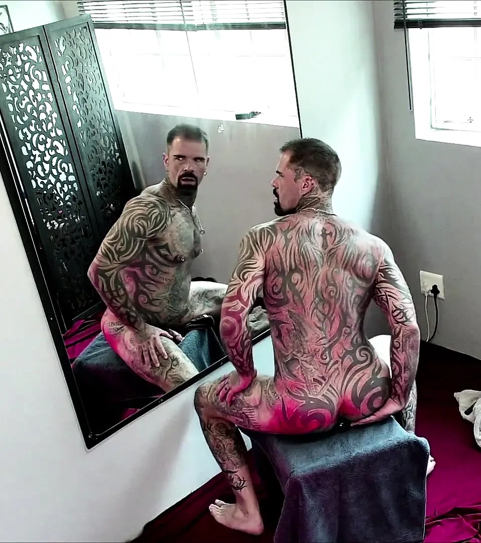 Full body muscle stretch and hole.