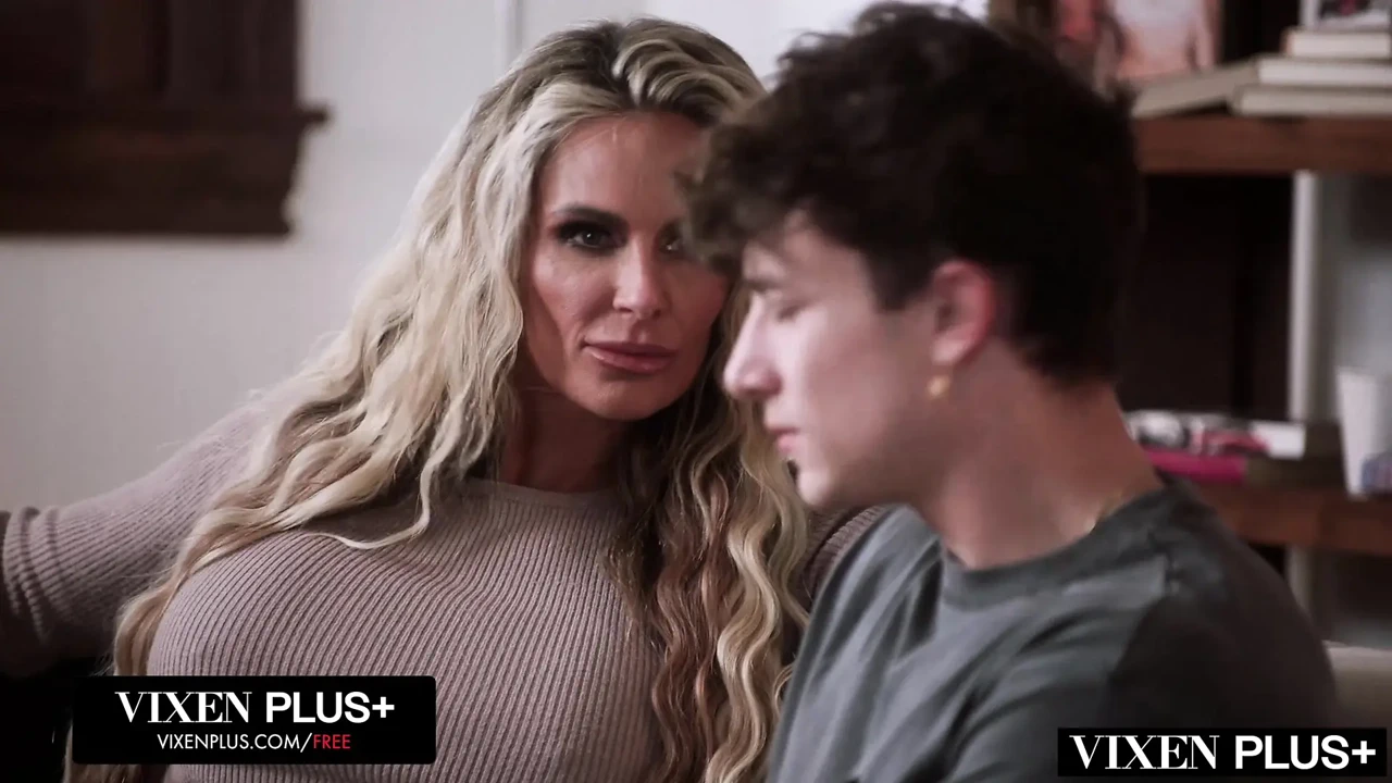 Vixenplus American MILF Episode 2 - a Behind the Scenes Look (39926)