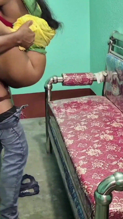 My Stepsister Went to Look at Furniture and Was Short of Cash, so She Had Sex with the Shop Owner