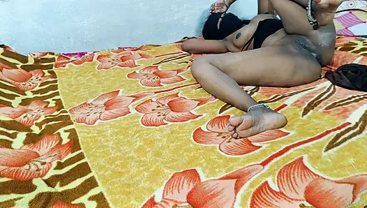 Индийская Горячая Жена Лижет Киску, Сиськи, Давящий Минет, Трах