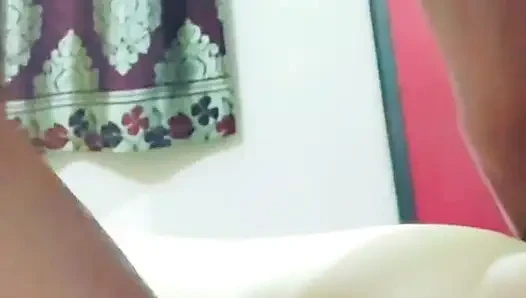 Suhagraat, Erste Nacht Sex Mit Kleinem Penis, Sissy-ehemann