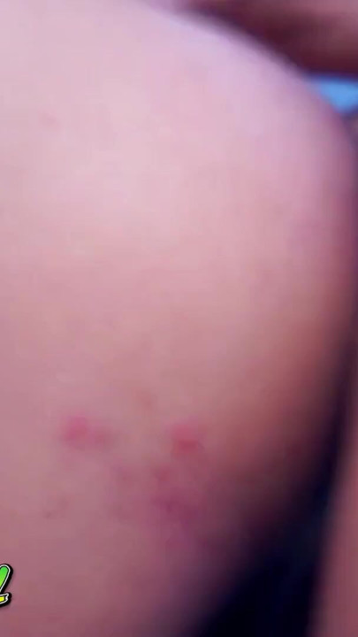 Naughty man giving ass to beautiful transvestite | Clip 1