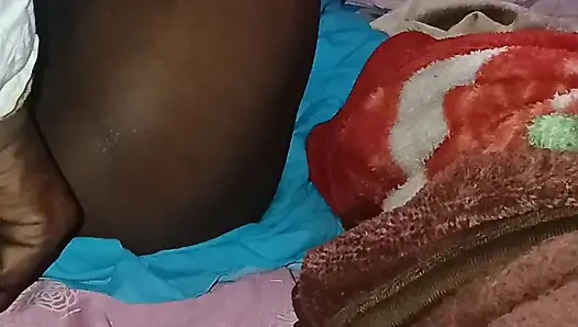 Desi Biwi Ka Raat Mein Legs Up Karke Blue Panty Side Kar Jamkar Chut Faad Di – Payal Wali Tight Chut Hindi Audio