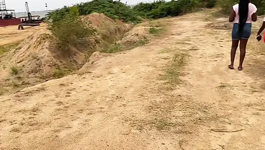 19 YAŞıNDAKI GENÇ NIJERYALı KıZ VE ERKEKLER SIKIŞIYOR