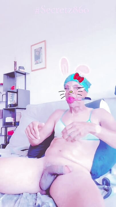 Secretz860 - gags spits and drool all over myself