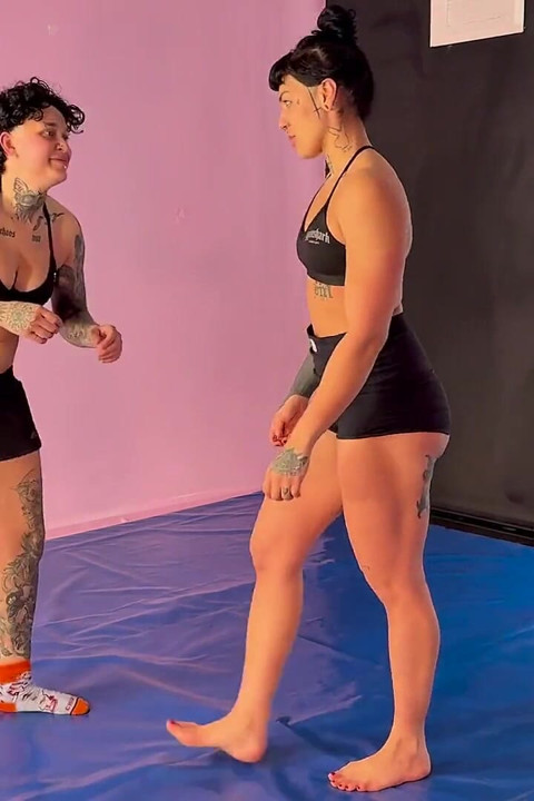 Two Hot Girls Grappling