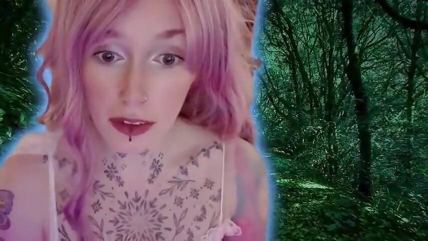 Géante V0re, POV, fée fantastique, dévore une proie humaine à forte poitrine - avalage de la gorge et taquinage de la digestion !