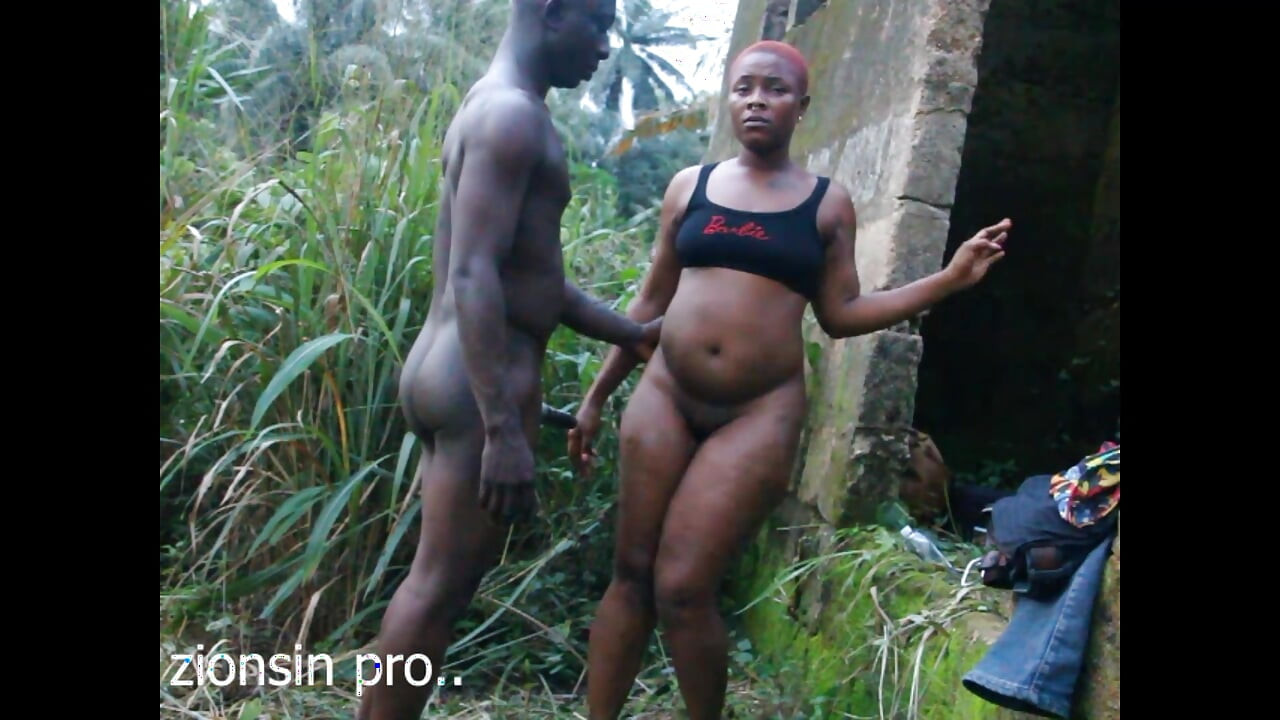 Orang Afrika ditangkap berkongkek dalam belukar