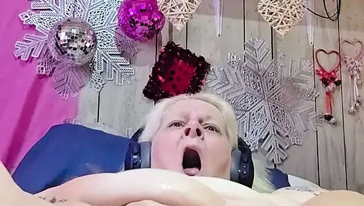 When Hes Hard and Alone Sexdoll Davis He Can Use and Cum in Her Fat Caboose!!!