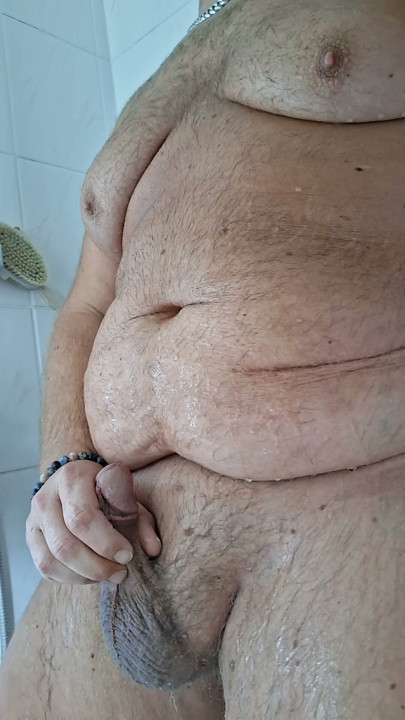 Horny to piss on herself. I love the golden juice