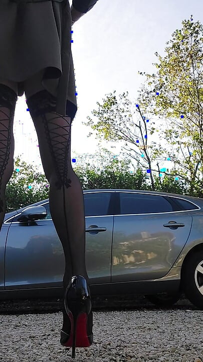 I'm a slut shows me off in lingerie in public in front of strangers