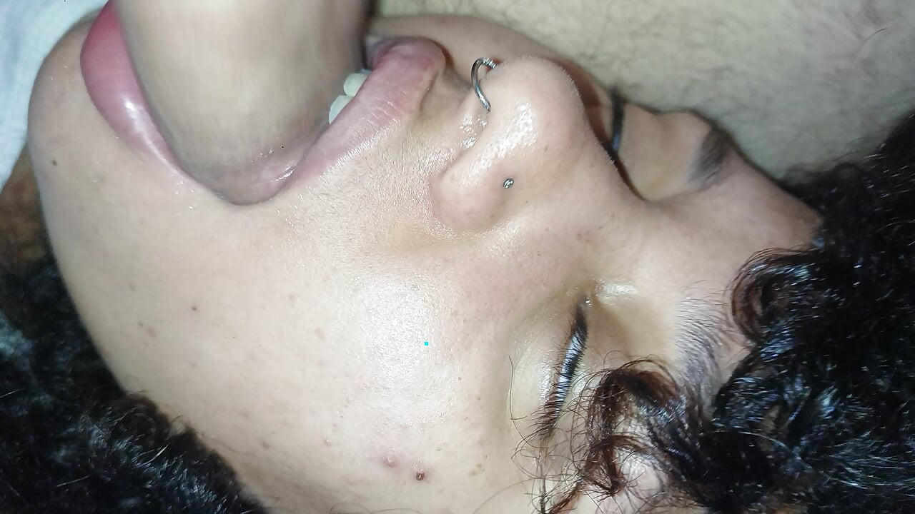 HOT CREAMPIE IN HORNY BITCH'S MOUTH, SHE LOVES IT