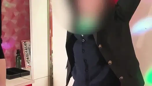 Испытайте имитацию игровой сессии SM с 18-летним!