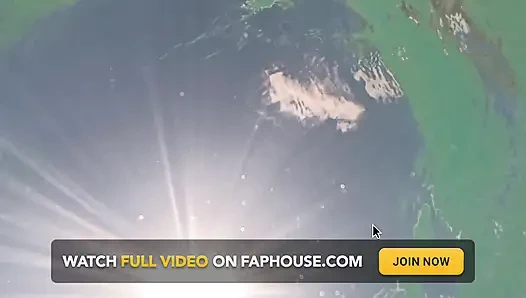 Игра С Киской Под Водой С Плагом