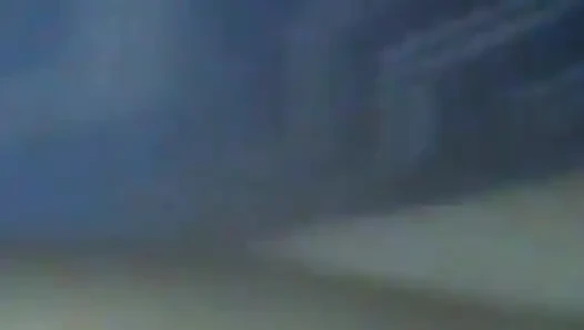 Eski sevgilim duştan çıktı ve ben onunla