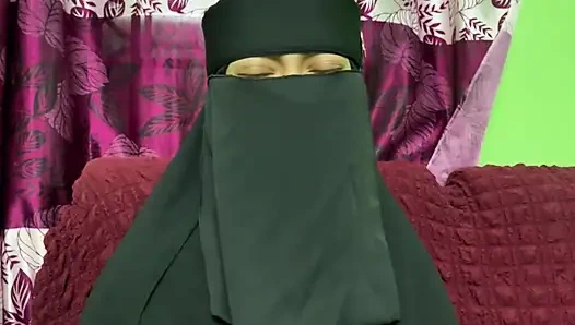 My favorite sexy Desi Bhabhi wants to fucking with me