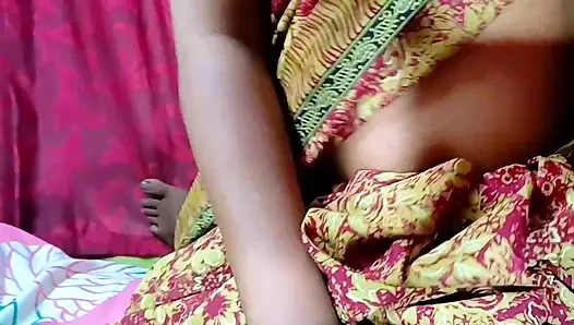 Desi indian hot girl have fun with her boss