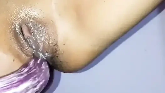 Pacar toket besar Sri Lanka menampar pantatnya