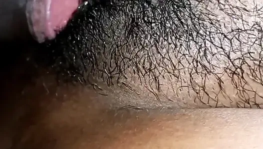 Hintli kız arkadaşımı sikiyor