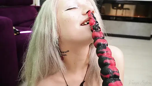 Vampir Şeridi Canavarı Cumshot'a Sıkıştırıyor!