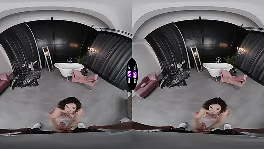 Azgın Simona Purr banyo sırası tartışmalarını tutkulu seks oyununa dönüştürüyor - teenmegaworld