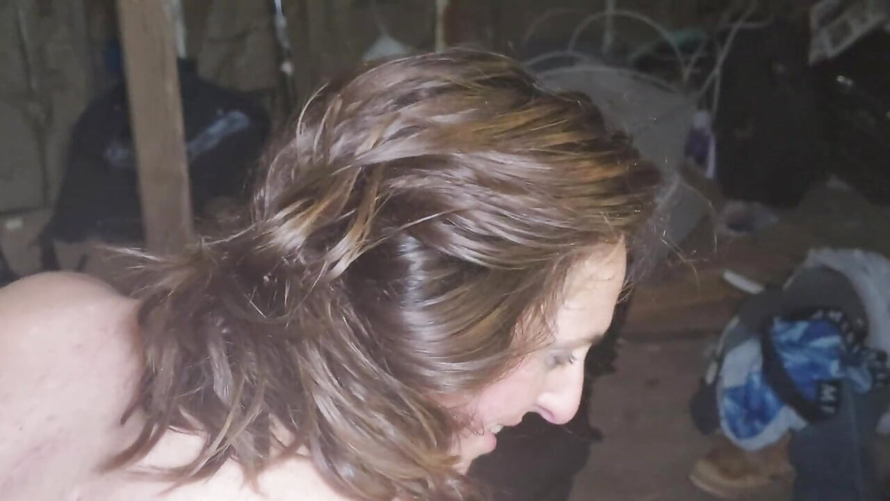 Mamă sexy futută în față și penetrare dublă mmF