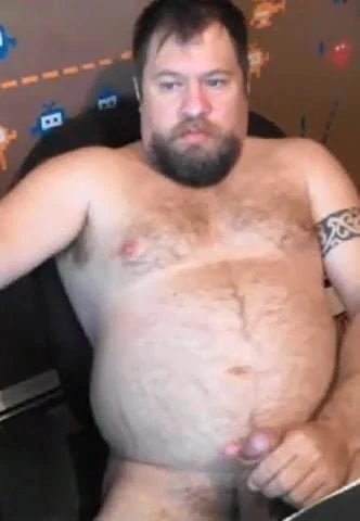 Hot chub bear edging