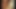 美しい女の子が、甘くてきつい膣を持ち、大きなペニスに激しく突かれる