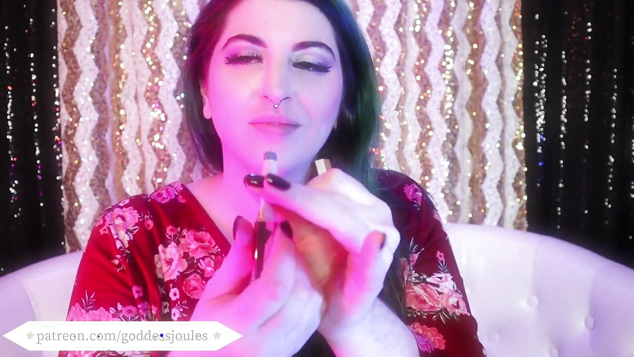 Fenty son môi hôn asmr