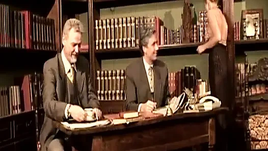 Tante girang jerman rambut pirang dengan tubuh aduhai di-anal sama pria lain atas ijin suami