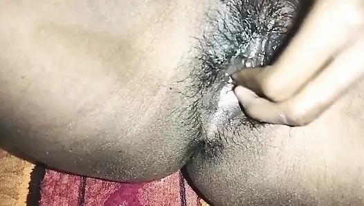 Girl fingering video