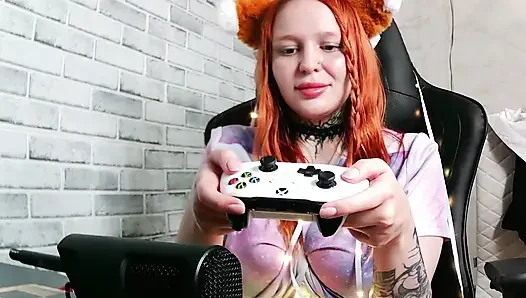 ASMR с симпатичной девушкой (SFW)