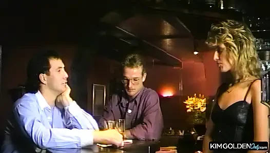 Heisser Blowjob in der Lounge