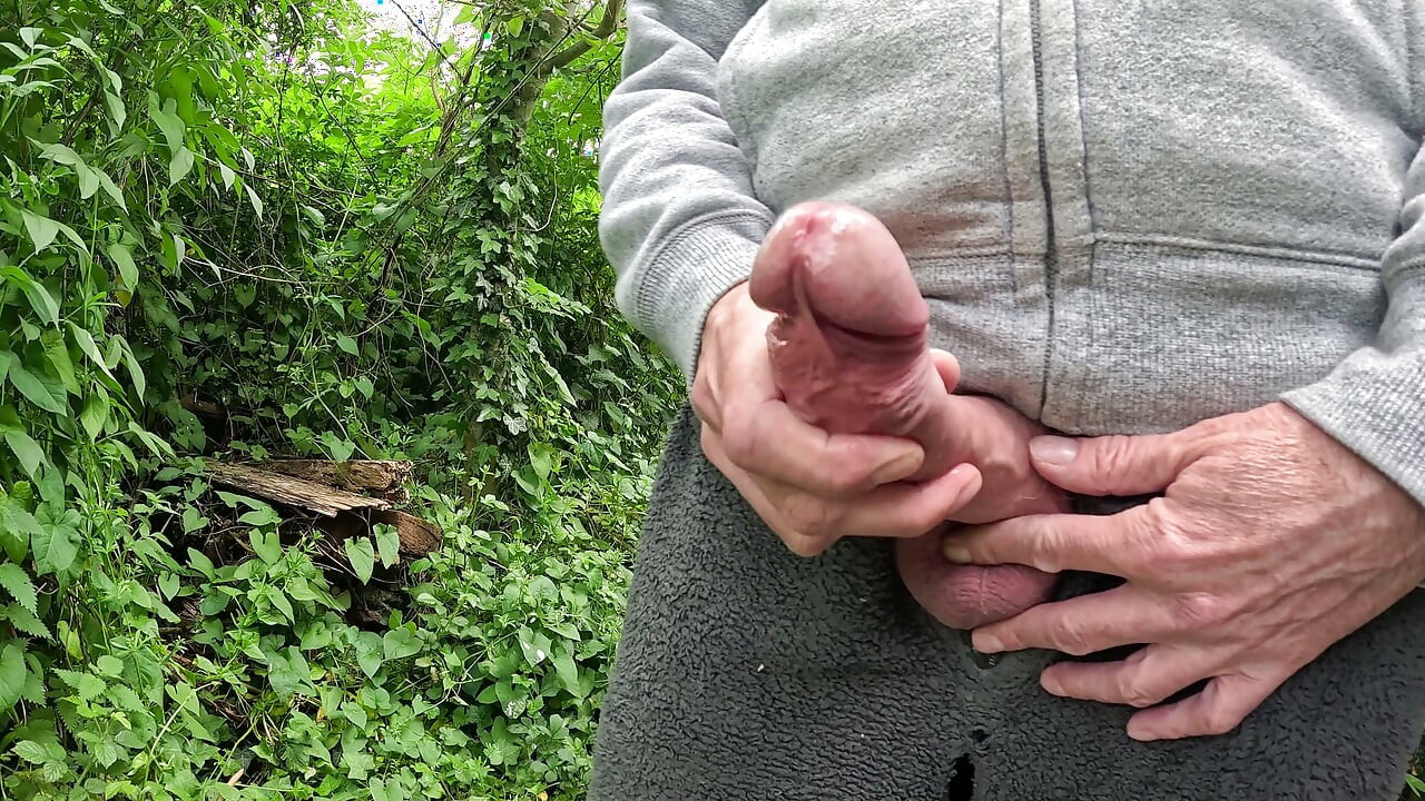 Big Cock Close up Outdoor Pissing, Masturbating, Cumming, Talking Dirty - Rockardglans 214