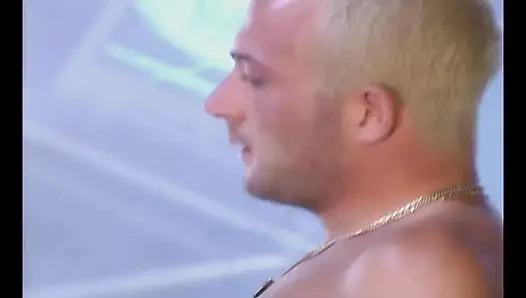 Istriku pria lain. protokol cuckold