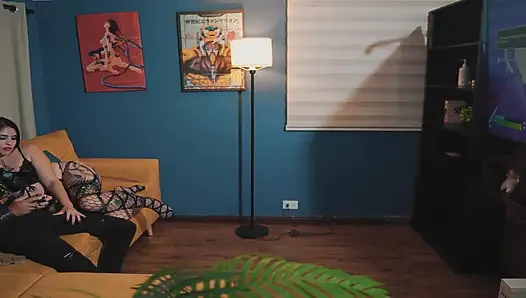 This Gothic Girl Wants My Cock While Im Playing