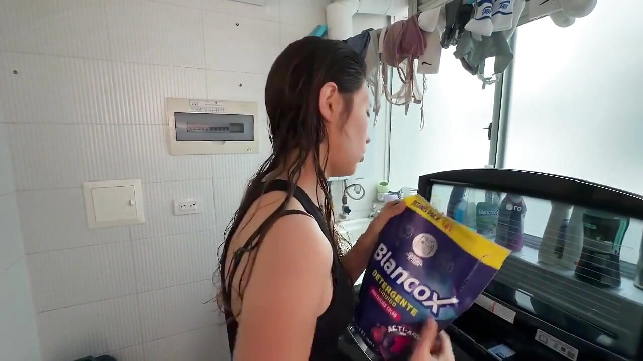 Kobiety dobrze się bawią, doświadczając swoich fetyszy