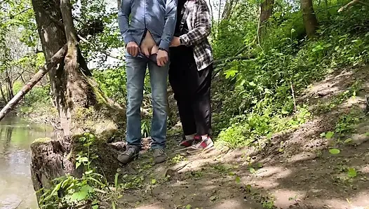 Üvey anne: Göğüslerime tutun ve boşalman garanti!