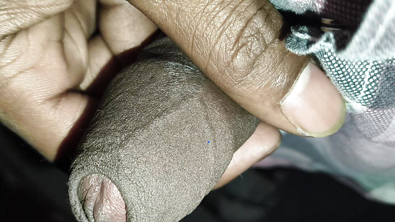 初めてのバービーのセックス動画、シンピーでディンパル