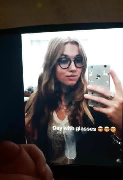 Karina cum tribute 2