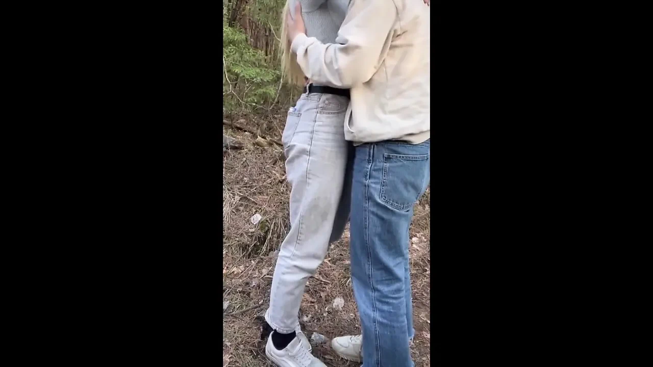 Juicy Blowjob and Fuck in the Woods! Cum in My Pussy!.