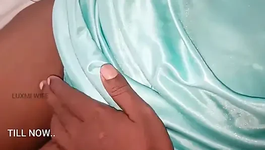 Kayınbiraderi göğüslerimle oynuyor