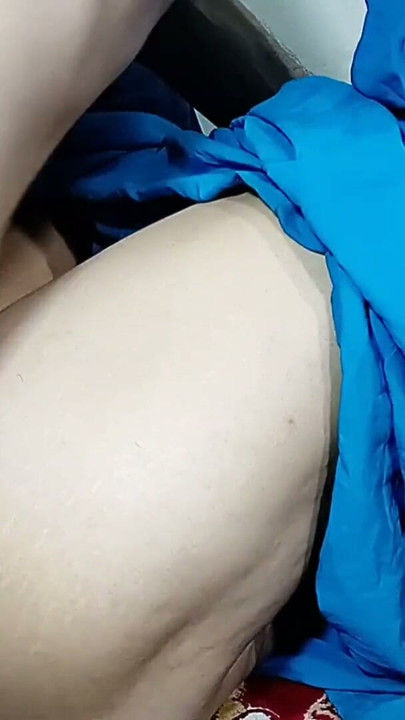 blue dressed indian punjabi girlfriend ki chudai outclass pussy fucking missionary sex with hindi moans | Clip 3