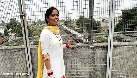 After returning from the market, the beautiful village bhabhi started teasing me Hindi Dirty talk ShrutiLiveCum