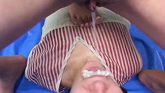 Девушки с писсингом Gaby - Rosa - Maria - Roxana