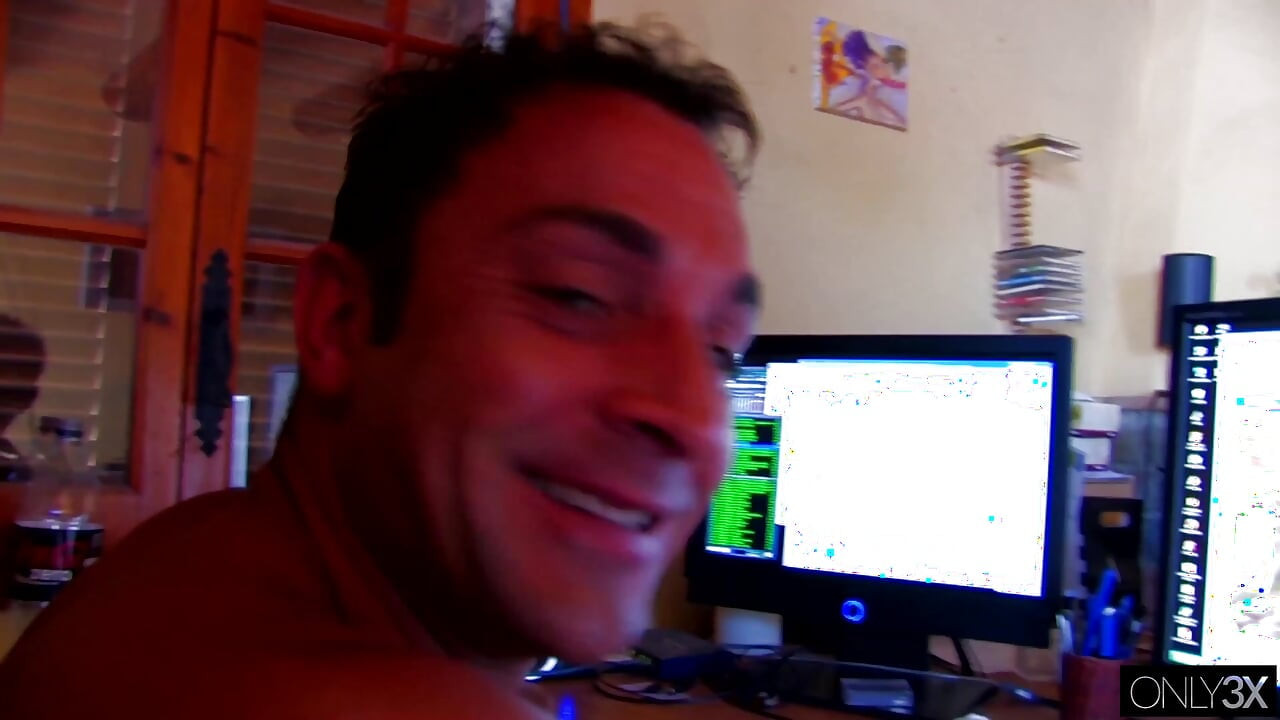 Blonde Nicole having an amateur threesome - Premium Edit