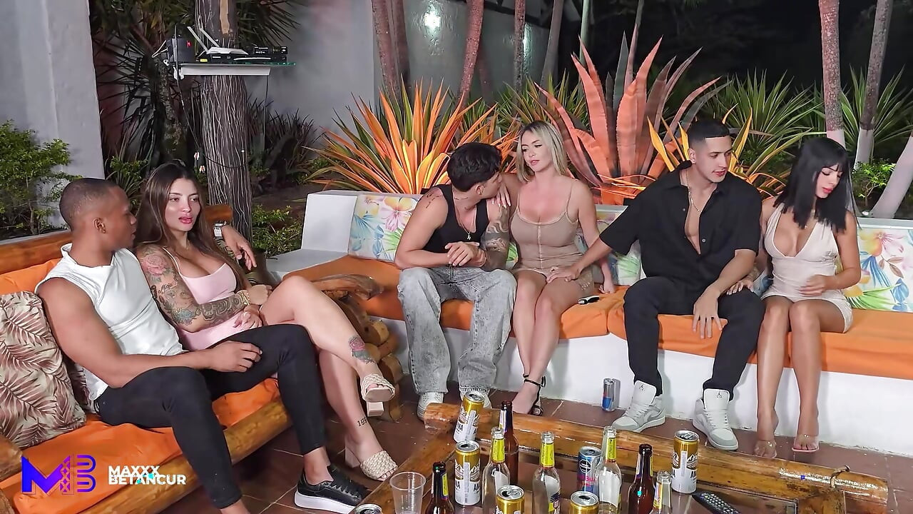 Podívejte se na moje nej hardcore šukání z roku 2025 - Max Betancur