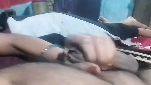 Handjob and Cum Out